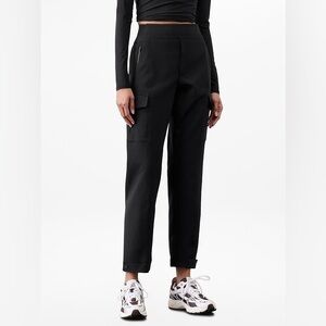 Athleta (6) Black Endless High Rise Cargo Pant PrimaStretch Athletic Trousers